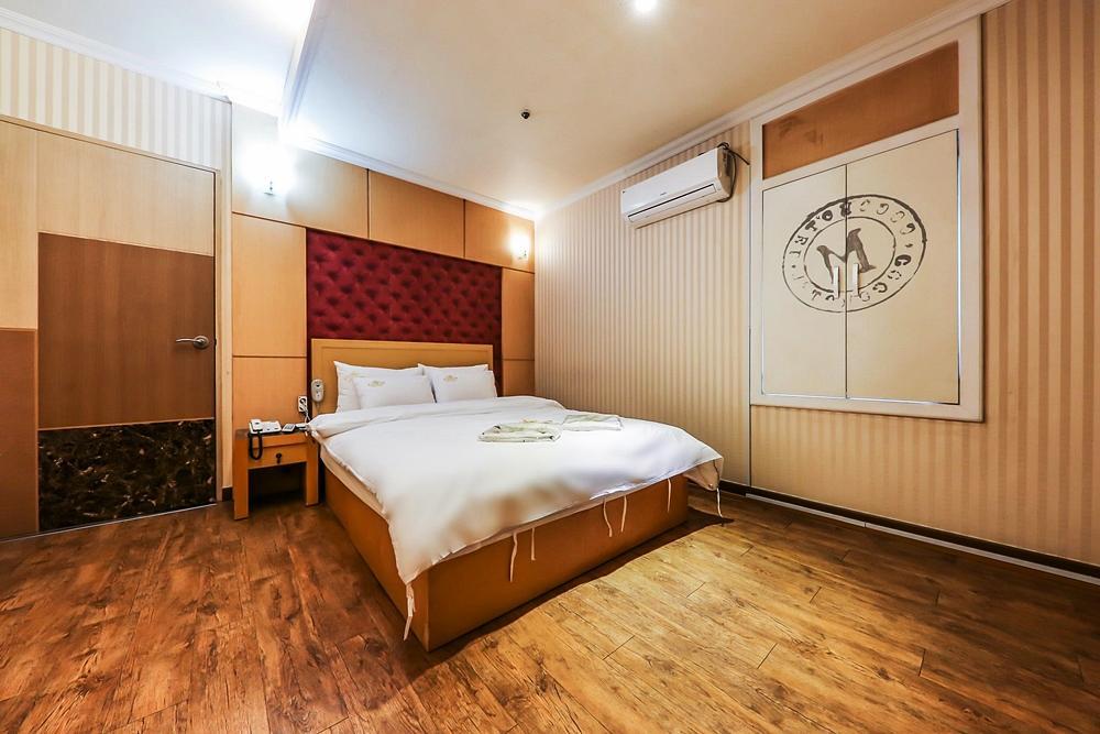 Coco Hotel Cheongju Exterior foto